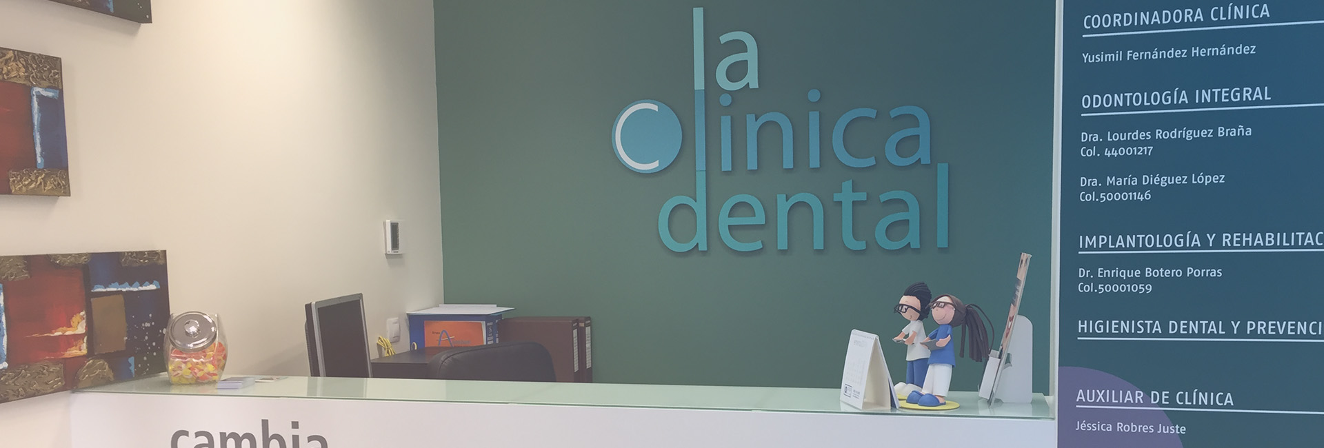 recepción La Clínica Dental en Málaga